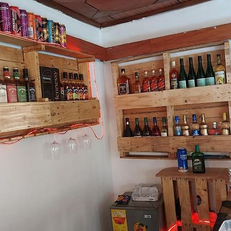 Feel At Home & Be Close To The Labadi Beach Accra Buitenkant foto